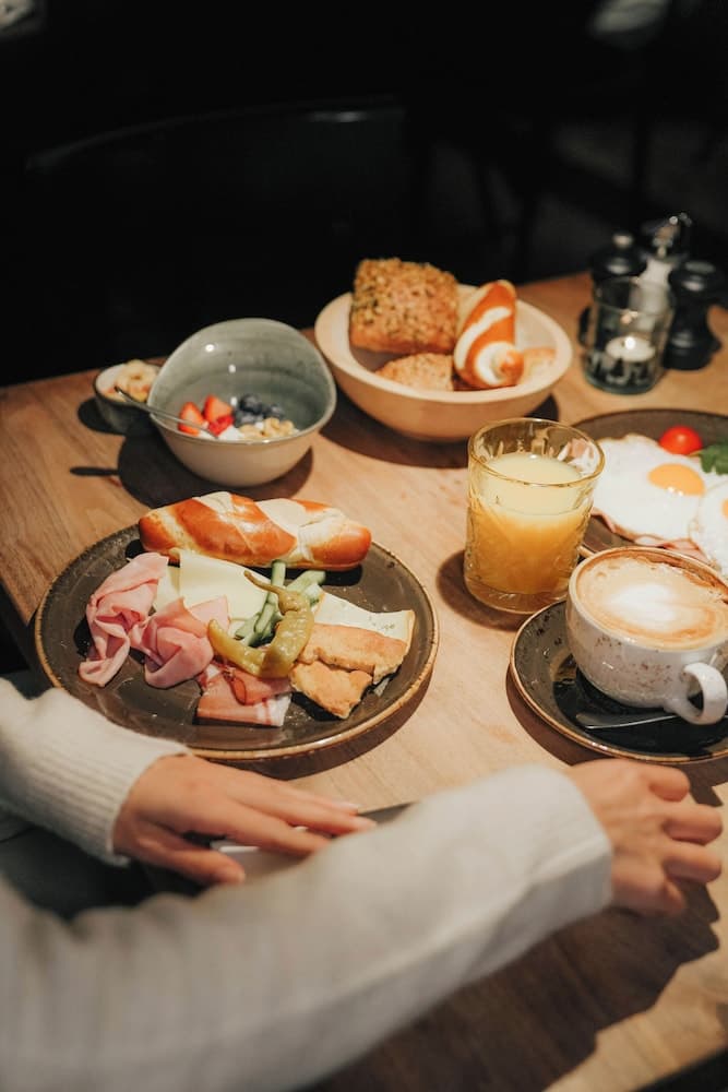 Breakfast meal