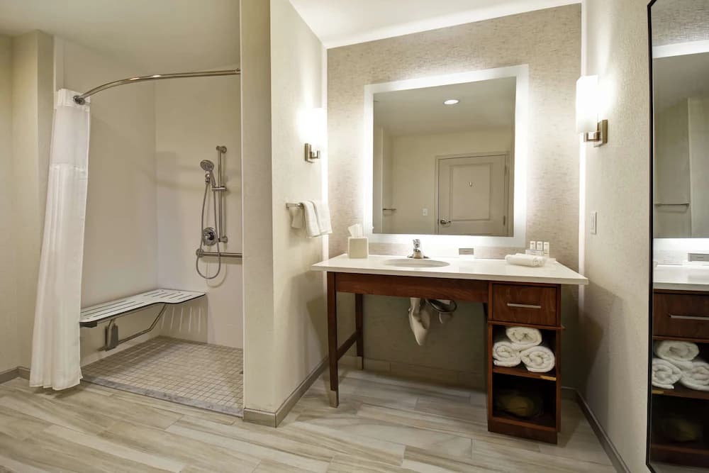 Bathroom shower