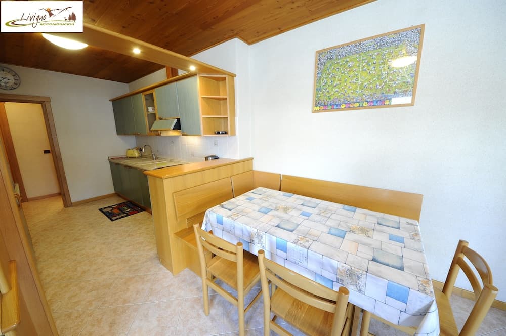 In-room dining