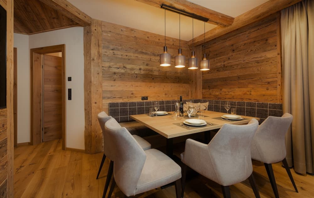 In-room dining