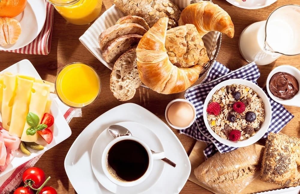 Breakfast meal