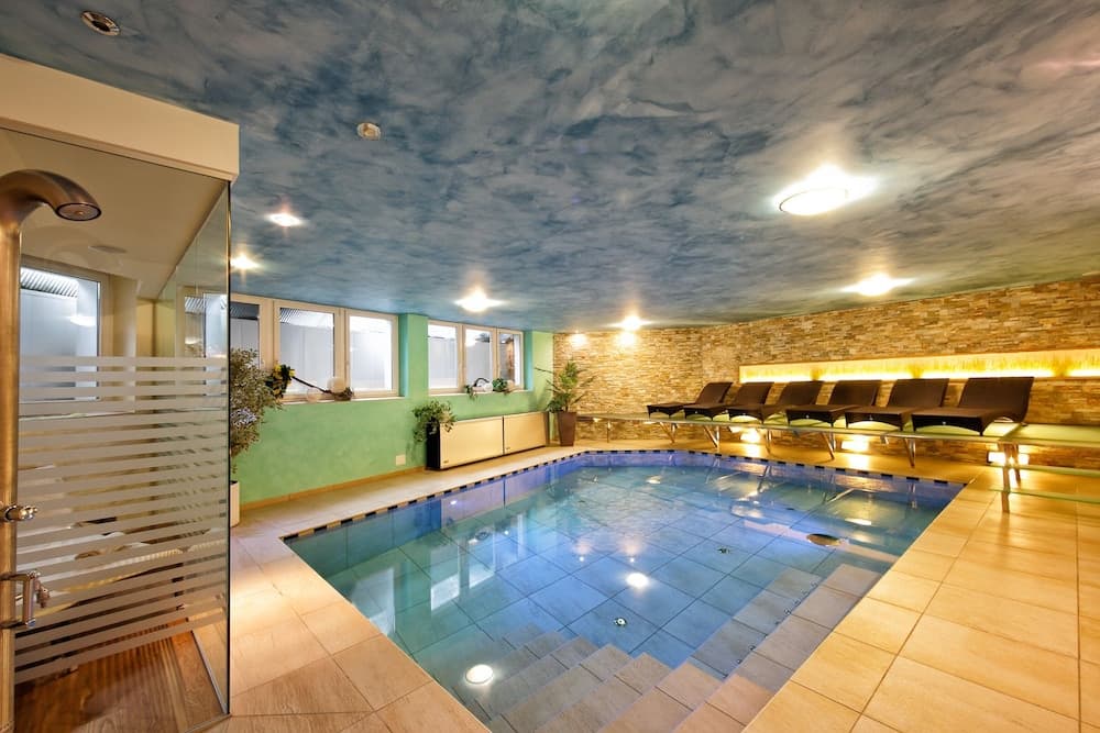Primary image