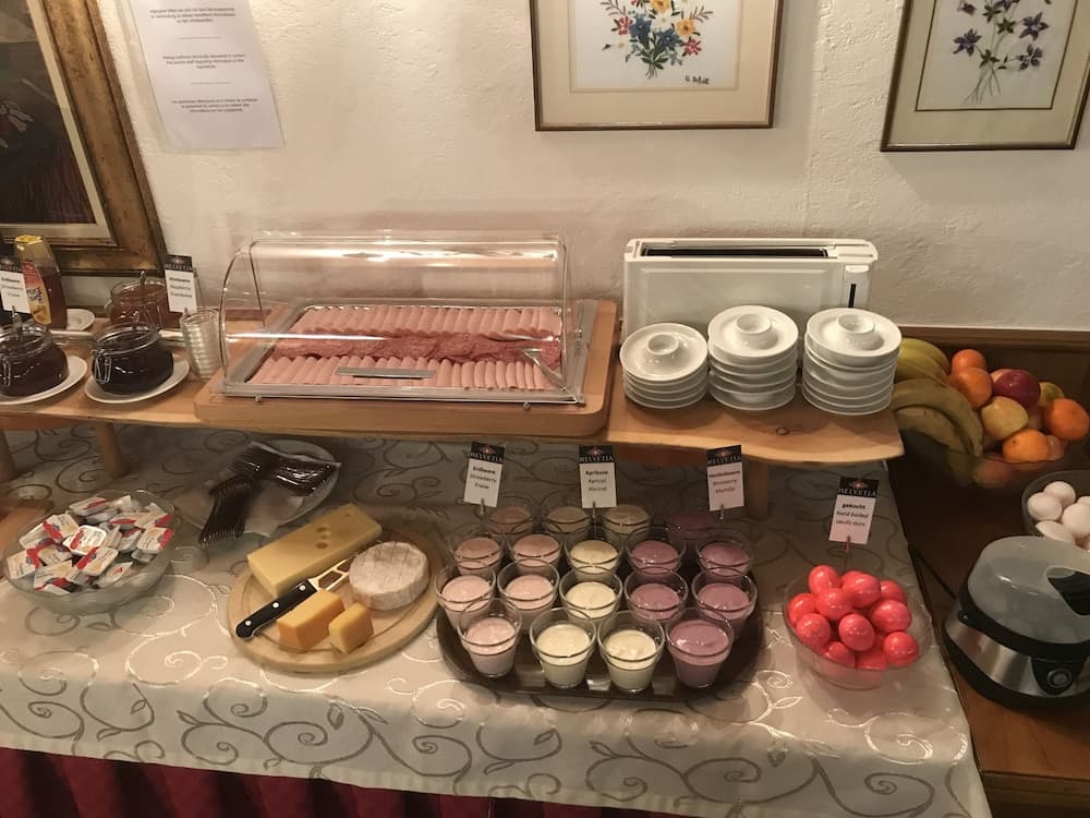 Breakfast buffet