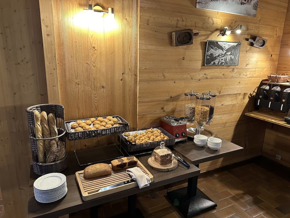 Breakfast buffet
