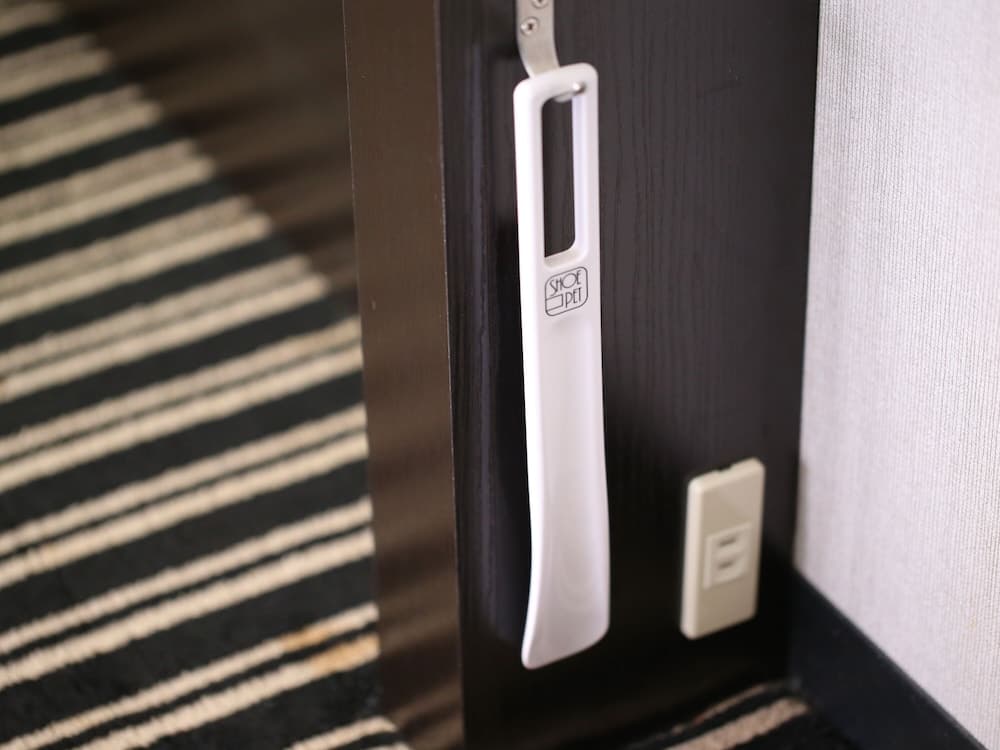 Room amenity