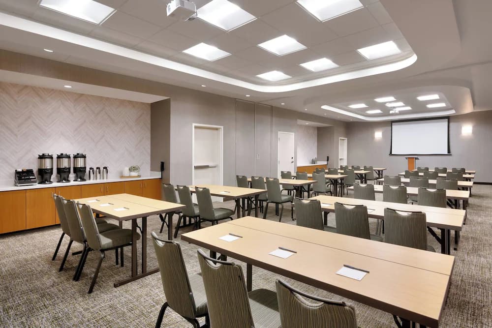 Meeting facility