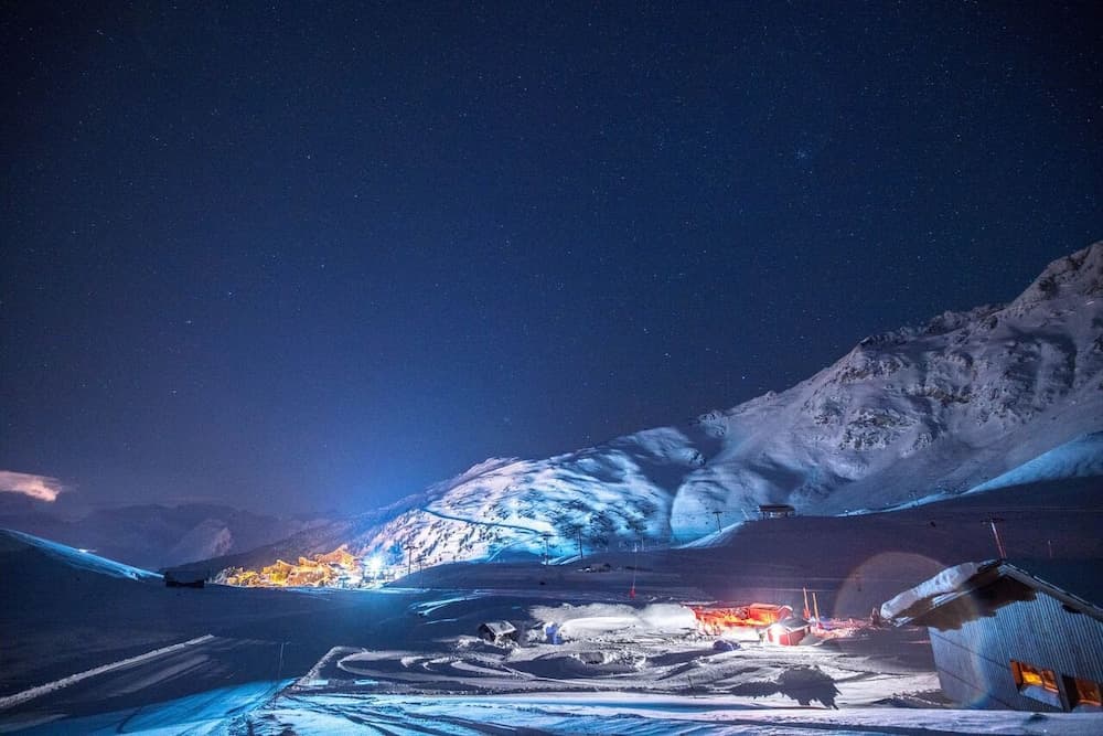 Snow and ski sports
