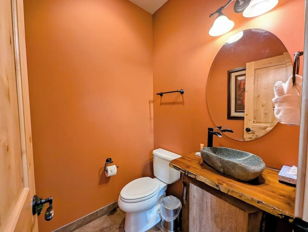 Primary image