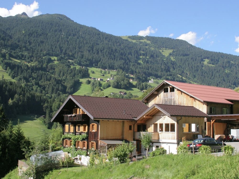 Primary image