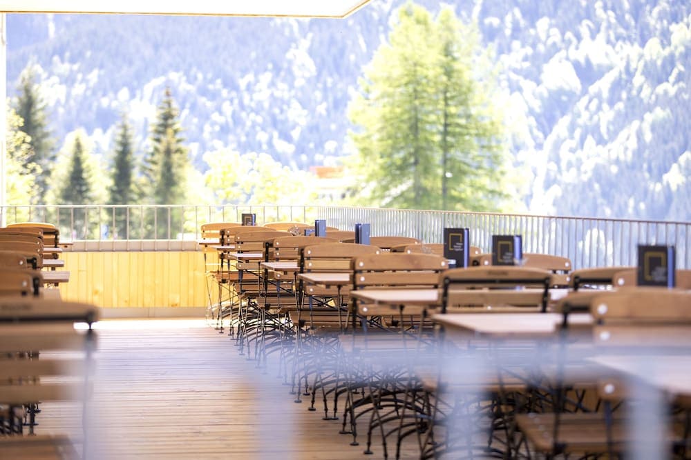 Sundeck