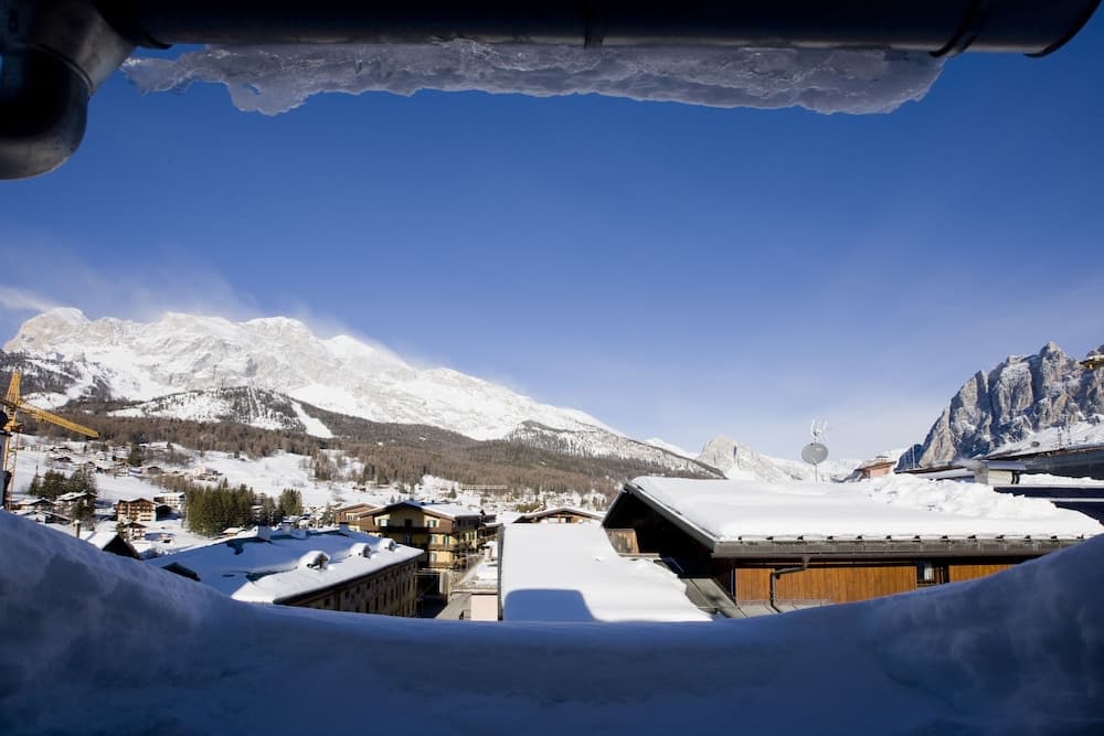 Ski hill