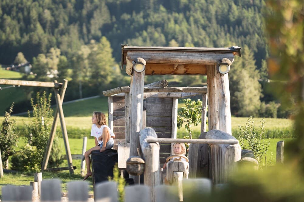 Children's play area - outdoor