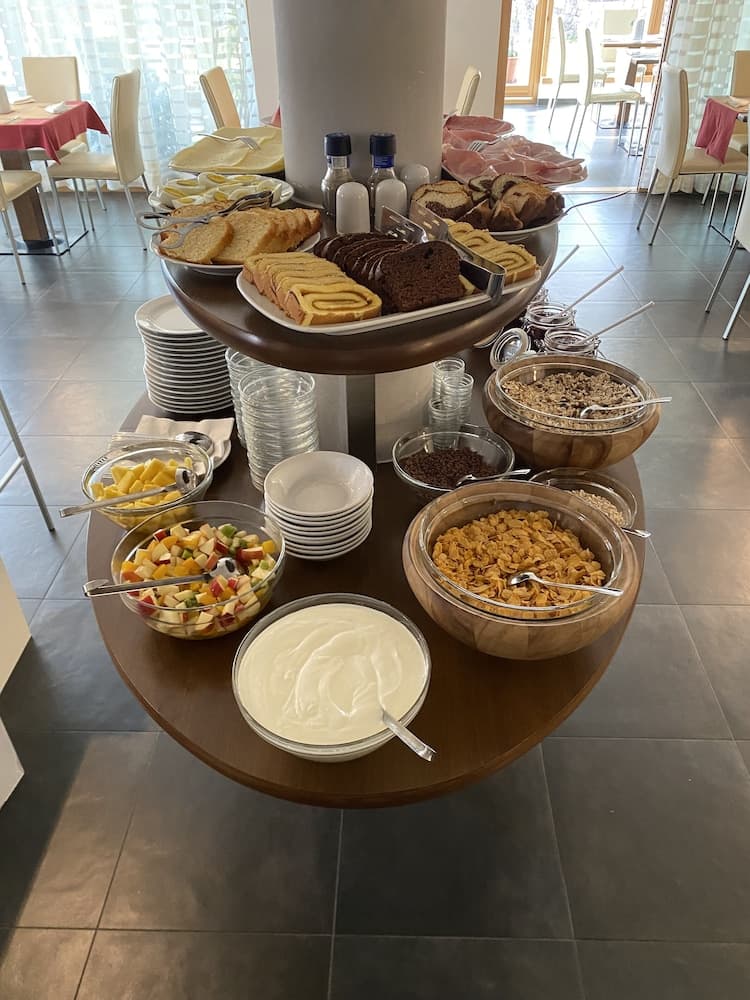 Breakfast buffet