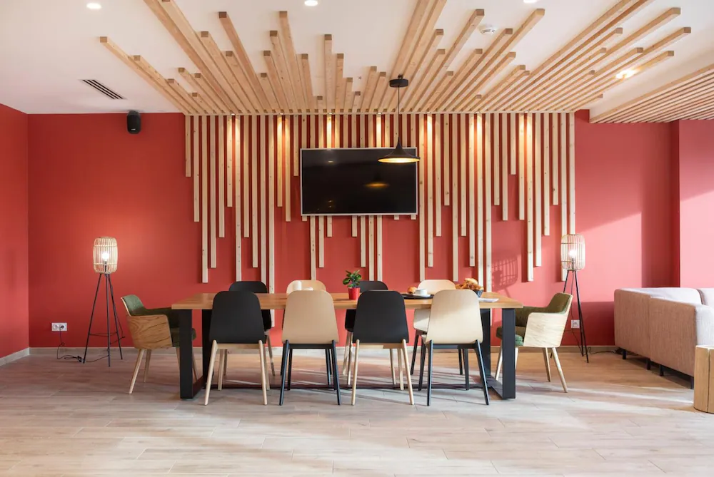 Meeting facility
