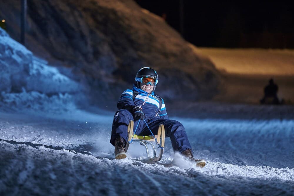 Snow and ski sports