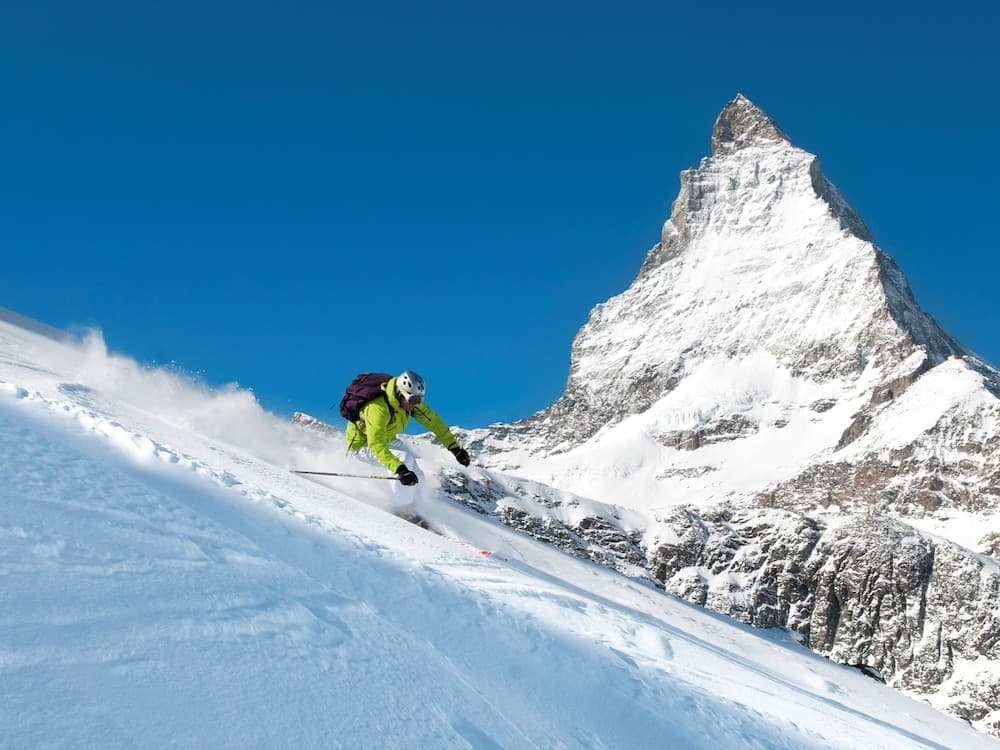 Snow and ski sports