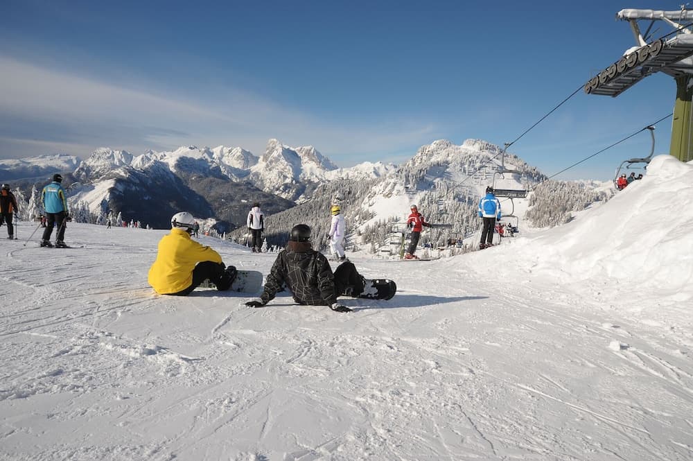 Snow and ski sports