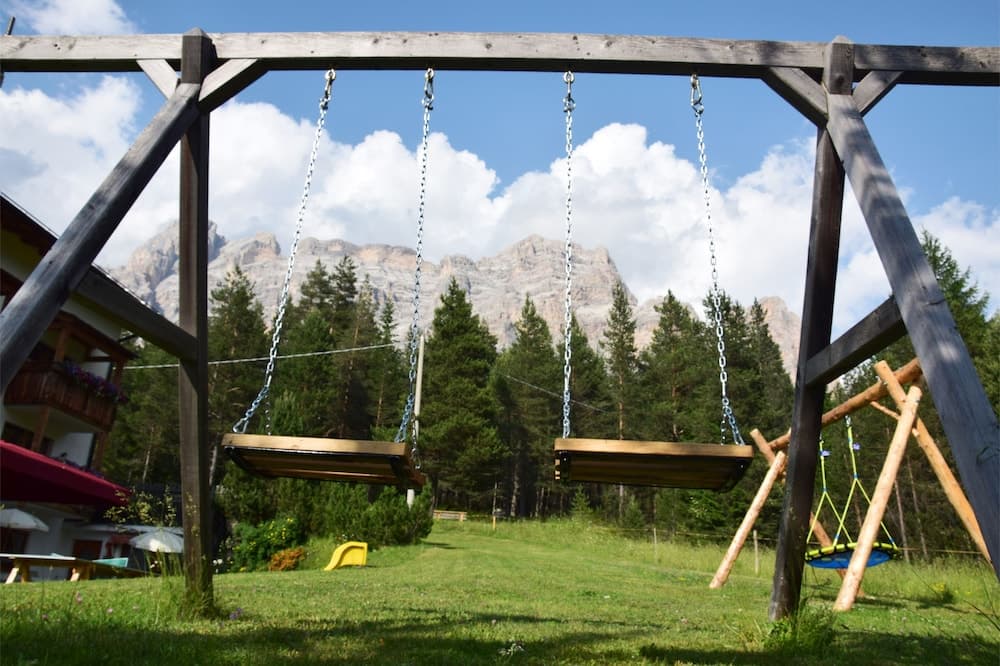 Children's play area - outdoor