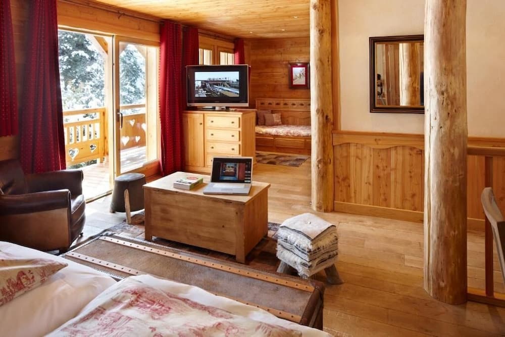 Room amenity