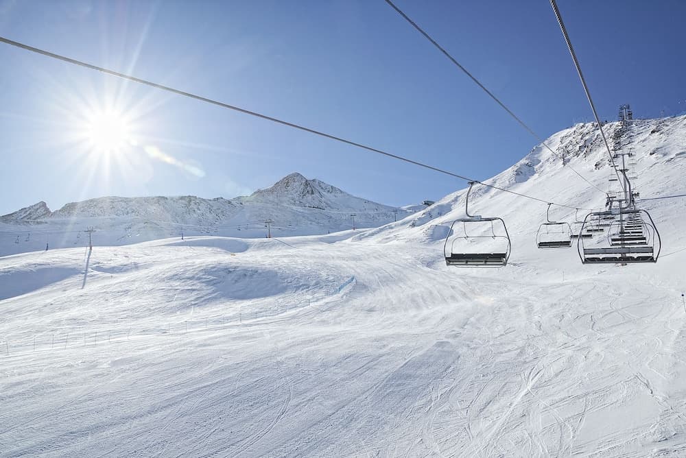 Ski hill