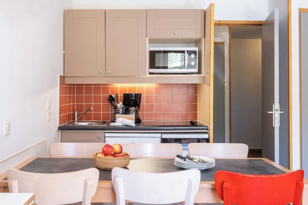 Private kitchenette