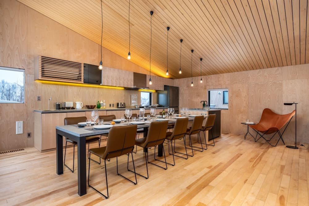 In-room dining