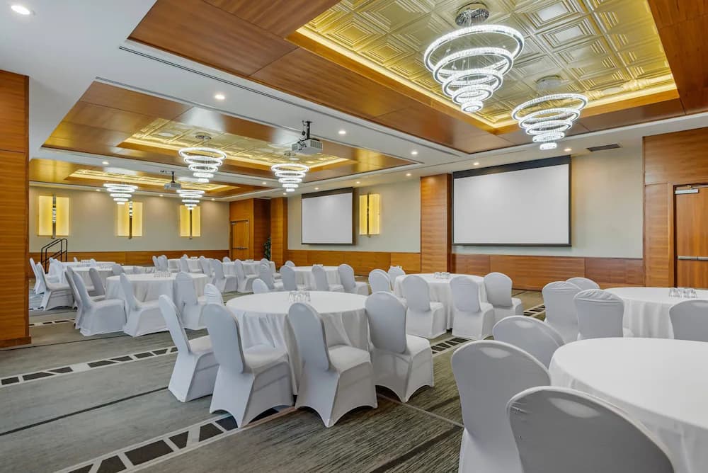 Meeting facility