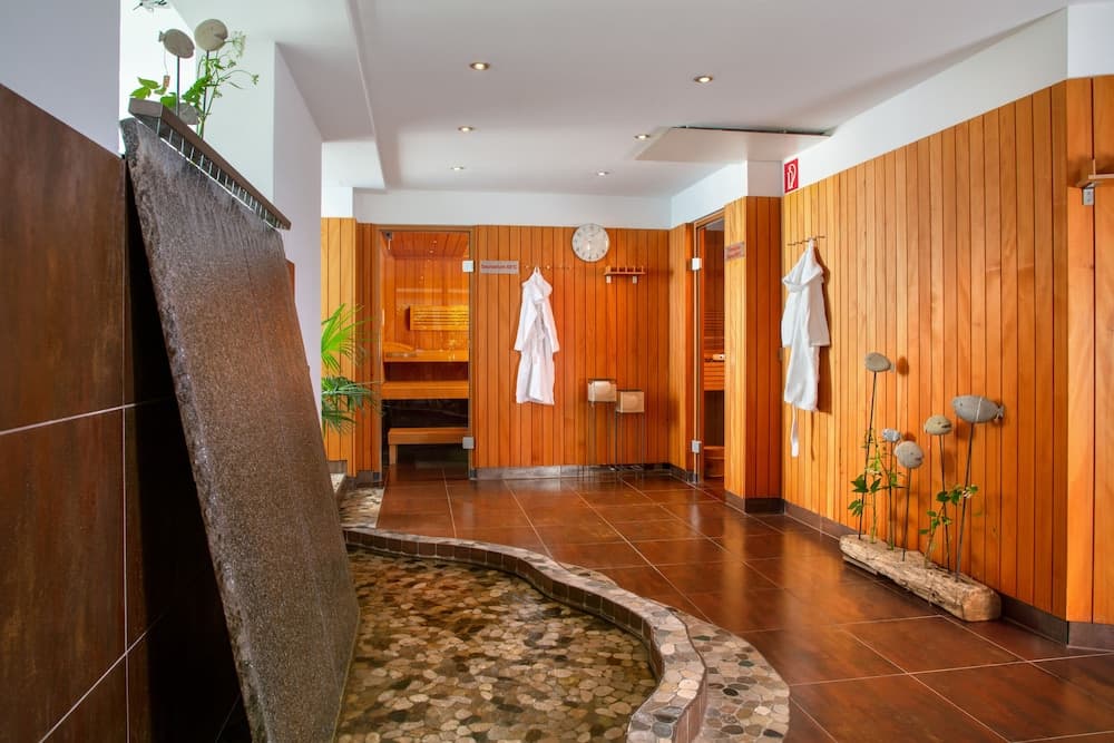 Steam room