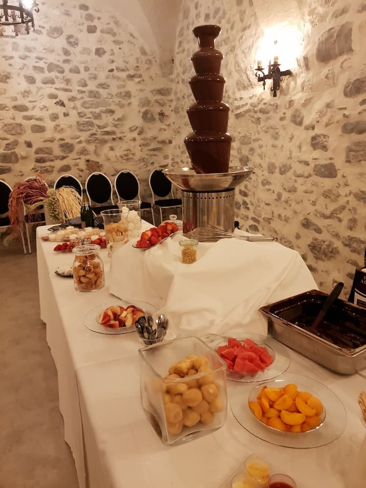 Reception hall