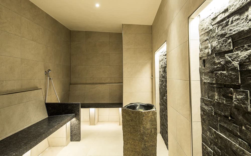 Steam room