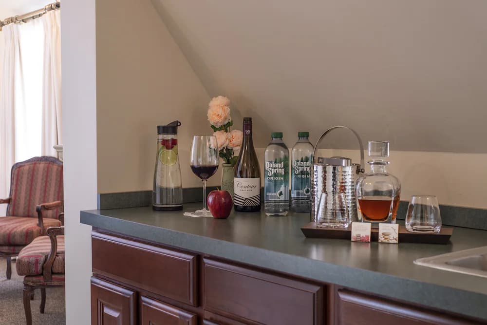 Room amenity