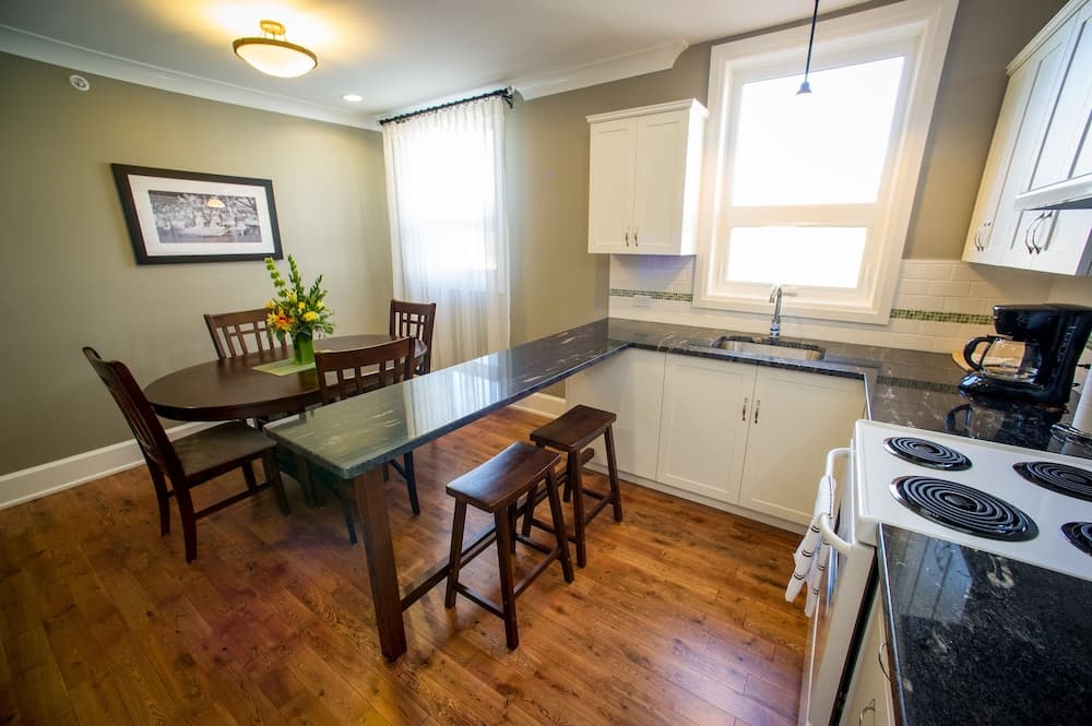 In-room dining