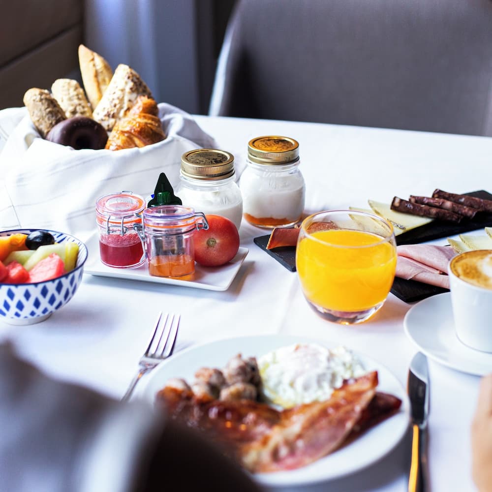 Breakfast meal