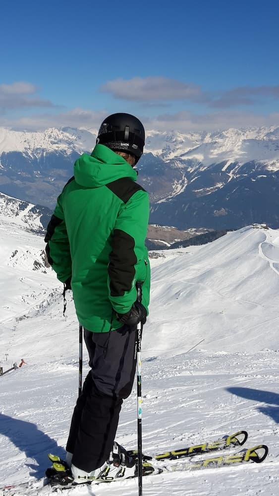 Snow and ski sports